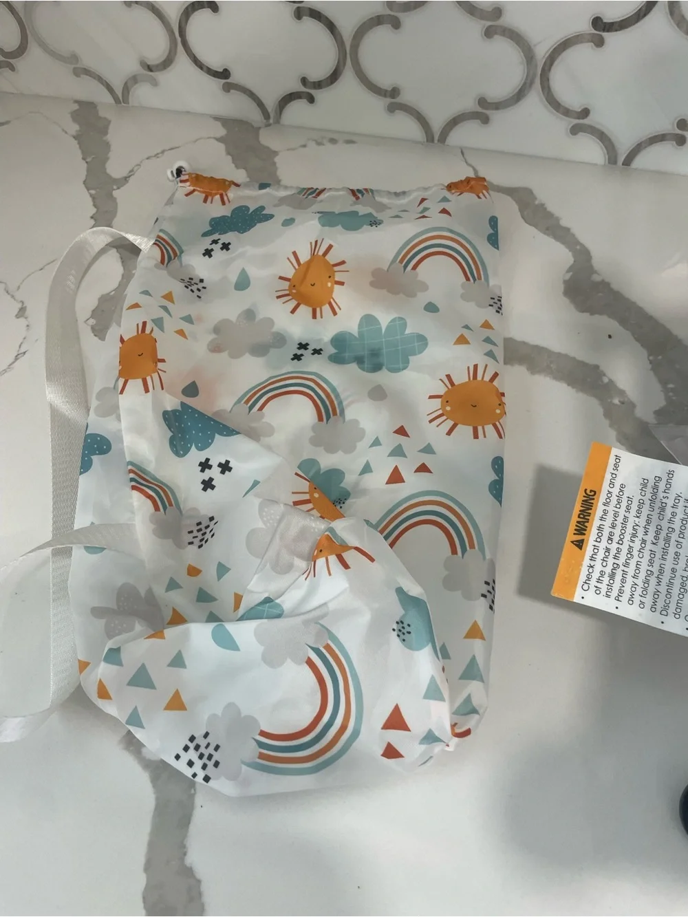 Portable Kids Booster Seat with Sun & Rainbow Print - White/Blue/Yellow